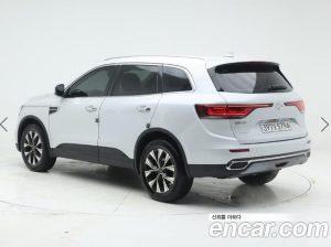 Renault-KoreaSamsung QM6 2.0 GDe LE Signature 2WD 2023 года из Южной Кореи