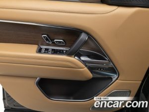 Land Rover Range Rover P530 AB LWB 2023 года из Южной Кореи