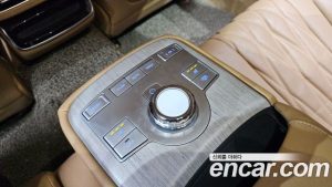 Genesis G80 Бензин 2.5 Turbo AWD 2025 года из Южной Кореи