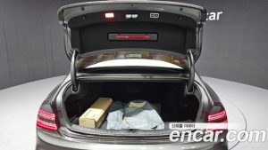 Genesis G80 Бензин 2.5 Turbo AWD 2025 года из Южной Кореи