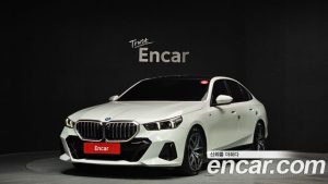 BMW i5 eDrive 40 M Sport 2024 года из Южной Кореи