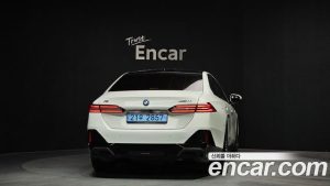BMW i5 eDrive 40 M Sport 2024 года из Южной Кореи