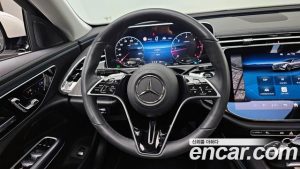 Mercedes-Benz E-Class E220d 4MATIC Exclusive 2024 года из Южной Кореи