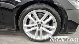 Audi A7 45 TDI 4WD Premium 2023 года из Южной Кореи