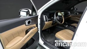 Kia Sorento Бензин 2.5T 2WD 2024 года из Южной Кореи