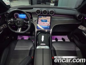 Mercedes-Benz GLC-Class GLC300 4MATIC AMG Line 2024 года из Южной Кореи