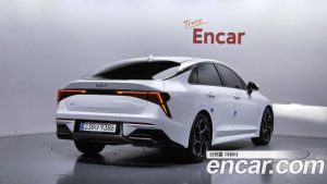 Kia K5 1.6 Turbo 2024 года из Южной Кореи