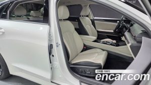 Kia K5 1.6 Turbo 2024 года из Южной Кореи