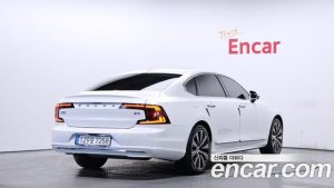 Volvo S90 B5 ULTIMATE Bright 2023 года из Южной Кореи