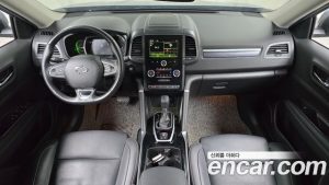 Renault-KoreaSamsung QM6 2.0 GDe RE Signature 2WD 2023 года из Южной Кореи