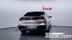 BMW 7-Series 740i xDrive M Sport 2024 года из Южной Кореи
