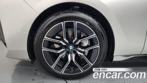 BMW 7-Series 740i xDrive M Sport 2024 года из Южной Кореи