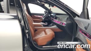 BMW 7-Series 740i xDrive M Sport 2024 года из Южной Кореи