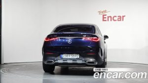 Mercedes-Benz GLC-Class GLC300 4MATIC Coupe 2024 года из Южной Кореи