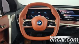 BMW iX xDrive50 Sport Plus 2023 года из Южной Кореи