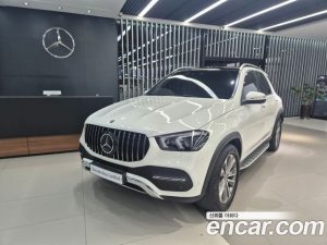 Mercedes-Benz GLE-Class GLE300d 4MATIC 2023 года из Южной Кореи
