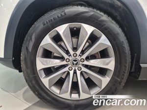 Mercedes-Benz GLE-Class GLE300d 4MATIC 2023 года из Южной Кореи