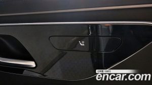 Mercedes-Benz E-Class E200 Avantgarde 2024 года из Южной Кореи