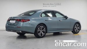 Mercedes-Benz E-Class E200 Avantgarde 2025 года из Южной Кореи