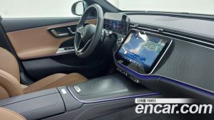Mercedes-Benz E-Class E200 Avantgarde 2025 года из Южной Кореи