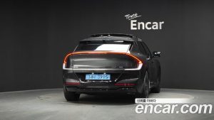 Kia EV6 Long Range 4WD 2025 года из Южной Кореи