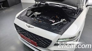 Genesis GV80 2.5T Бензин AWD 2024 года из Южной Кореи