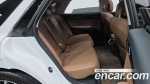 Hyundai Grandeur Calligraphy 2024 года из Южной Кореи