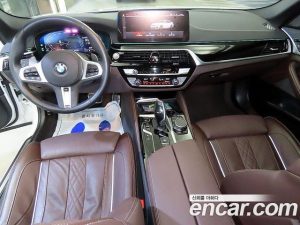 BMW 5-Series 530i xDrive M Sport 2023 года из Южной Кореи