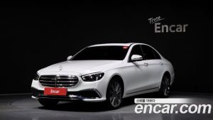 Mercedes-Benz E-Class E350 4MATIC Exclusive 2023 года из Южной Кореи