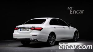 Mercedes-Benz E-Class E350 4MATIC Exclusive 2023 года из Южной Кореи