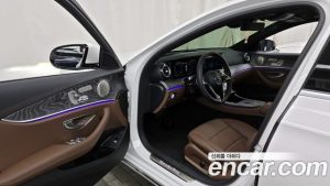 Mercedes-Benz E-Class E350 4MATIC Exclusive 2023 года из Южной Кореи