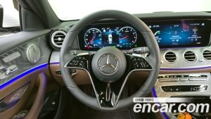 Mercedes-Benz E-Class E350 4MATIC Exclusive 2023 года из Южной Кореи