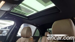 Mercedes-Benz E-Class E350 4MATIC Exclusive 2023 года из Южной Кореи