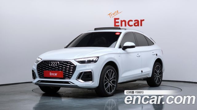 Audi Q5 40 TDI 4WD Premium Sportback 2023 года из Кореи