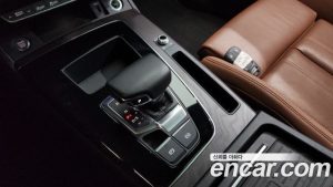 Audi Q5 40 TDI 4WD Premium Sportback 2023 года из Южной Кореи