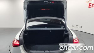 Mercedes-Benz E-Class E200 Avantgarde 2024 года из Южной Кореи