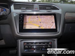 Volkswagen Tiguan 2.0 TSI Prestige 2023 года из Южной Кореи