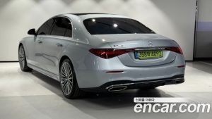 Mercedes-Benz S-Class S500L 4MATIC 2025 года из Южной Кореи