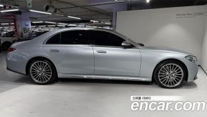 Mercedes-Benz S-Class S500L 4MATIC 2025 года из Южной Кореи