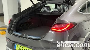 Mercedes-Benz GLC-Class AMG GLC43 4MATIC Coupe 2025 года из Южной Кореи