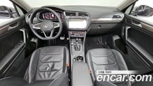 Volkswagen Tiguan 2.0 TSI Prestige 2023 года из Южной Кореи
