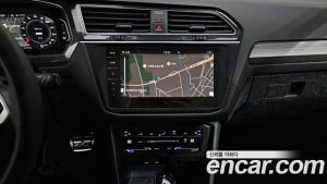 Volkswagen Tiguan 2.0 TSI Prestige 2023 года из Южной Кореи