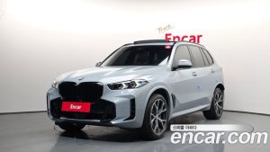 BMW X5 xDrive 40i M Sport 2025 года из Южной Кореи
