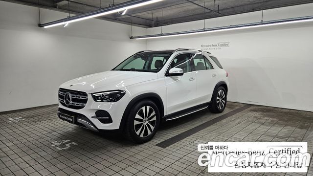 Mercedes-Benz GLE-Class GLE300d 4MATIC 2025 года из Кореи