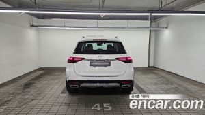 Mercedes-Benz GLE-Class GLE300d 4MATIC 2025 года из Южной Кореи
