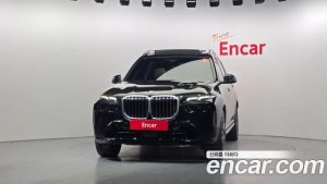 BMW X7 xDrive 40i M Sport 6 2024 года из Южной Кореи