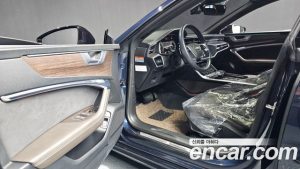 Audi A7 55 TFSI 4WD Premium 2023 года из Южной Кореи