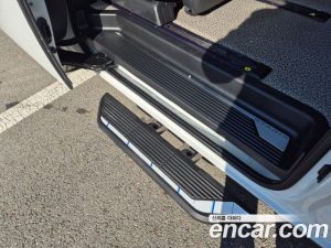 Hyundai Staria HEV 1.6 Lounge 7-Seater 2025 года из Южной Кореи
