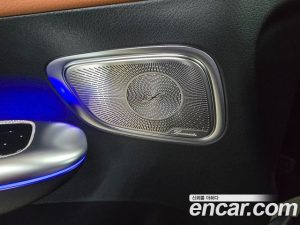 Mercedes-Benz GLC-Class GLC300 4MATIC AMG Line 2026 года из Южной Кореи