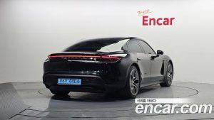 Porsche Taycan Base 2024 года из Южной Кореи
